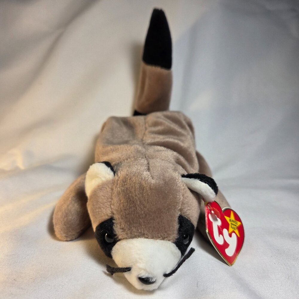 Ty Beanie Baby Ringo The Raccoon Retired 1998 Collectible